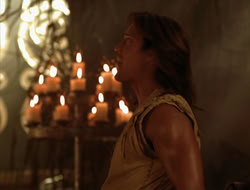 extant_HTLJ_4x05-StrangerInAStrangeWorld_03504