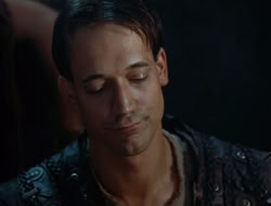 extant_HTLJ_4x05-StrangerInAStrangeWorld_03658