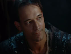 extant_HTLJ_4x05-StrangerInAStrangeWorld_03661