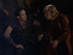 extant_HTLJ_4x05-StrangerInAStrangeWorld_03705
