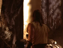 extant_HTLJ_4x05-StrangerInAStrangeWorld_03777