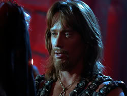 extant_HTLJ_4x05-StrangerInAStrangeWorld_04061