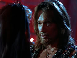 extant_HTLJ_4x05-StrangerInAStrangeWorld_04099