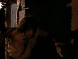 extant_HTLJ_4x05-StrangerInAStrangeWorld_04132