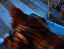 extant_HTLJ_4x05-StrangerInAStrangeWorld_04268