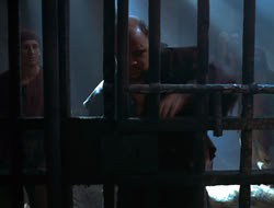 extant_HTLJ_4x05-StrangerInAStrangeWorld_04328