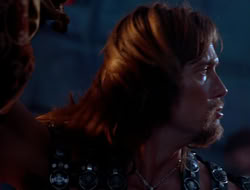 extant_HTLJ_4x05-StrangerInAStrangeWorld_04359