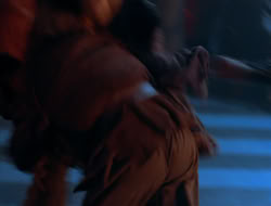 extant_HTLJ_4x05-StrangerInAStrangeWorld_04438