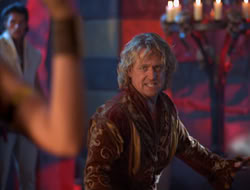extant_HTLJ_4x05-StrangerInAStrangeWorld_04522