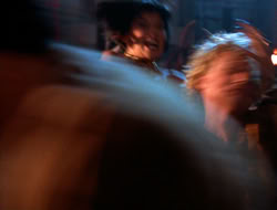 extant_HTLJ_4x05-StrangerInAStrangeWorld_04568