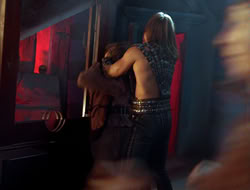 extant_HTLJ_4x05-StrangerInAStrangeWorld_04662