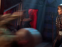 extant_HTLJ_4x05-StrangerInAStrangeWorld_04751