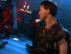extant_HTLJ_4x05-StrangerInAStrangeWorld_04784