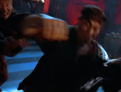 extant_HTLJ_4x05-StrangerInAStrangeWorld_04797