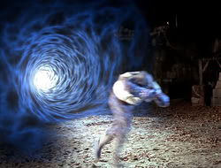 extant_HTLJ_4x05-StrangerInAStrangeWorld_04943