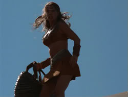extant_HTLJ_4x06-TwoMenAndABaby_00051