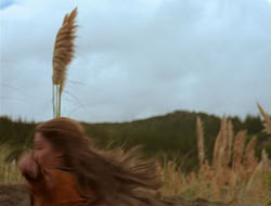 extant_HTLJ_4x06-TwoMenAndABaby_00274