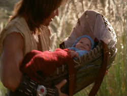 extant_HTLJ_4x06-TwoMenAndABaby_00441