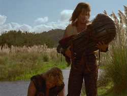extant_HTLJ_4x06-TwoMenAndABaby_00446