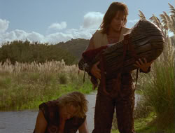 extant_HTLJ_4x06-TwoMenAndABaby_00448