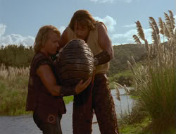 extant_HTLJ_4x06-TwoMenAndABaby_00471