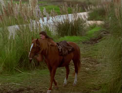 extant_HTLJ_4x06-TwoMenAndABaby_00498