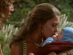 extant_HTLJ_4x06-TwoMenAndABaby_00538