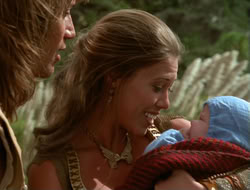 extant_HTLJ_4x06-TwoMenAndABaby_00542