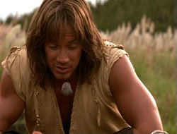 extant_HTLJ_4x06-TwoMenAndABaby_00956