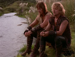 extant_HTLJ_4x06-TwoMenAndABaby_01034