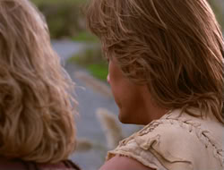 extant_HTLJ_4x06-TwoMenAndABaby_01052