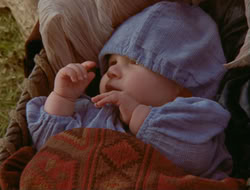 extant_HTLJ_4x06-TwoMenAndABaby_01081