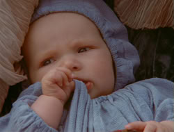 extant_HTLJ_4x06-TwoMenAndABaby_01158