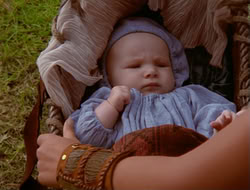 extant_HTLJ_4x06-TwoMenAndABaby_01221