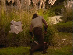 extant_HTLJ_4x06-TwoMenAndABaby_01402