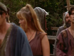 extant_HTLJ_4x06-TwoMenAndABaby_02270