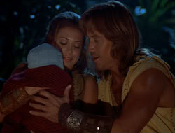extant_HTLJ_4x06-TwoMenAndABaby_02727
