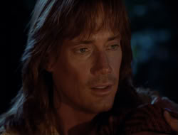 extant_HTLJ_4x06-TwoMenAndABaby_02769