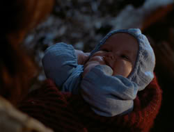 extant_HTLJ_4x06-TwoMenAndABaby_02842