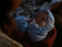 extant_HTLJ_4x06-TwoMenAndABaby_02843