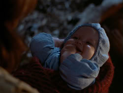 extant_HTLJ_4x06-TwoMenAndABaby_02845