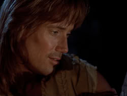 extant_HTLJ_4x06-TwoMenAndABaby_02849