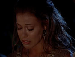 extant_HTLJ_4x06-TwoMenAndABaby_02874