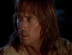 extant_HTLJ_4x06-TwoMenAndABaby_02938