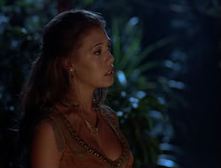 extant_HTLJ_4x06-TwoMenAndABaby_02958