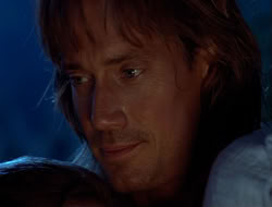 extant_HTLJ_4x06-TwoMenAndABaby_03142