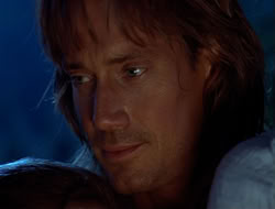 extant_HTLJ_4x06-TwoMenAndABaby_03143