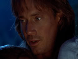 extant_HTLJ_4x06-TwoMenAndABaby_03144