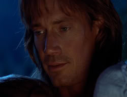 extant_HTLJ_4x06-TwoMenAndABaby_03145