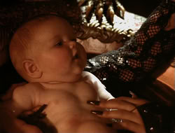 extant_HTLJ_4x06-TwoMenAndABaby_04018